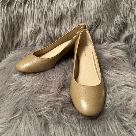 NIB Cole Haan Amphora Leather Leslie Pump Tan Size 9 - Picture 1 of 9